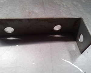 Fixed support partition belt for nest MB